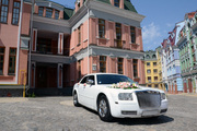 Экслюзивный Крайслер 300С (rolls-royce)